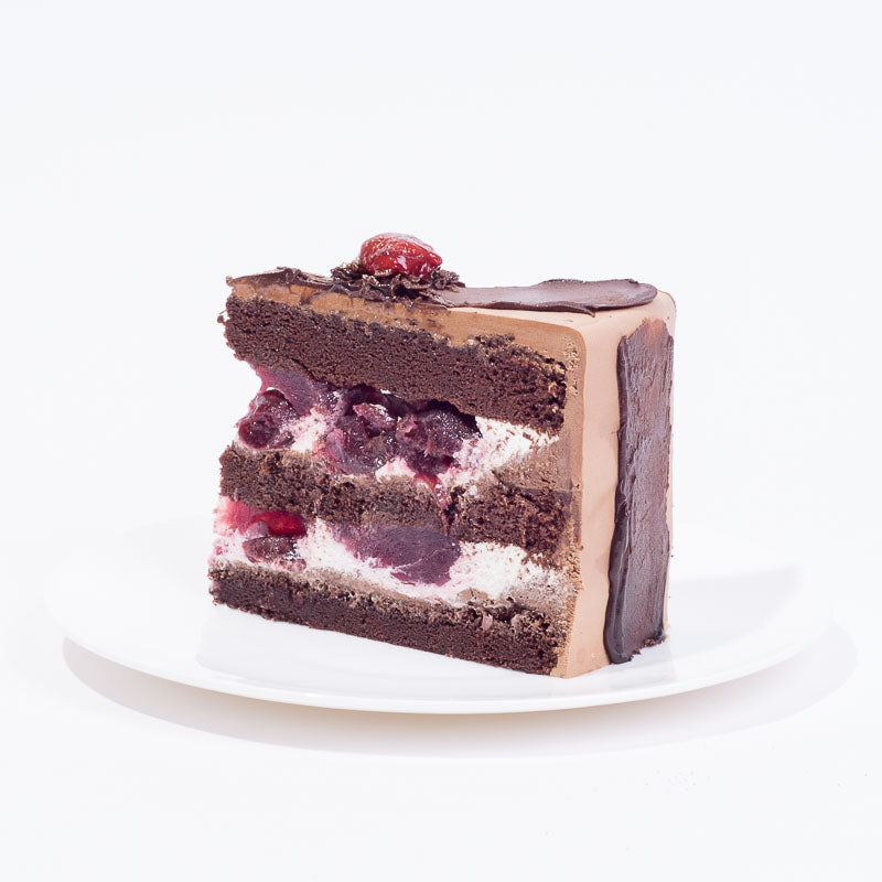 Bánh Black Forest | Black Forest Cake – Khách Sạn Equatorial TP. Hồ Chí Minh